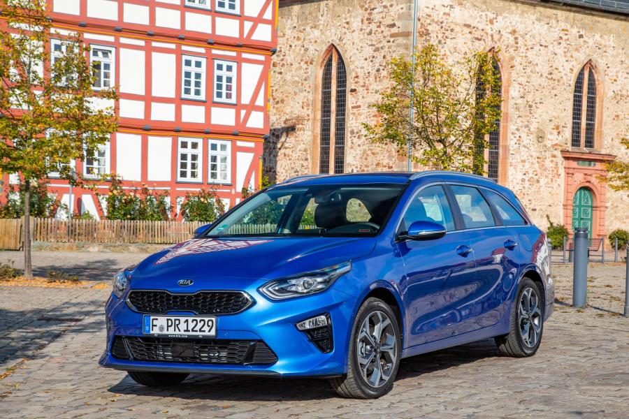  Kia Ceed Sportswagon 2018 года  (WW) (фото 25 из 47)